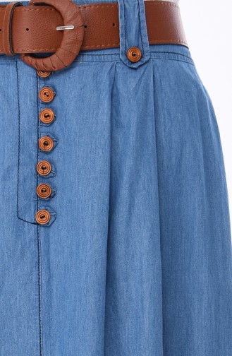 تنورة جينز بتصميم حزام للخصر 7001-02 لون أزرق جينز 7001-02