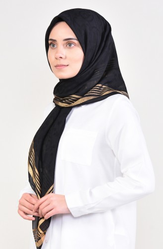 وشاح شيفون بتفاصيل لامعة 70126-08 لون اسود وذهبي 70126-08