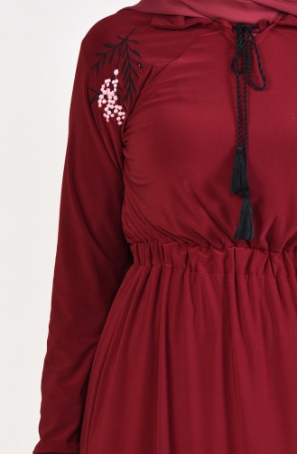فستان قماش الساندي بفاصيل مُطرزة 4122-01 لون خمري 4122-01