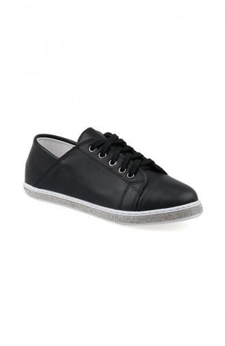 حذاء نسائي مُسطح بتصميم مُخرم PM02-02 لون أسود 02-02