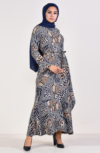 فستان مطبع بتصميم حزام للخصر 4103-01 لون كحلي وبني مائل للرمادي 4103-01