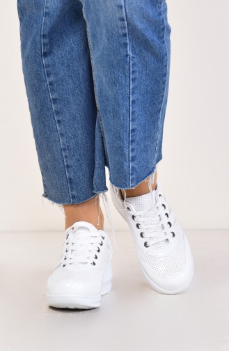 White Sneakers 0116-03
