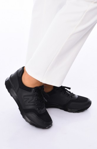 حذاء رياضي نسائي 0776 لون أسود جلد 0776