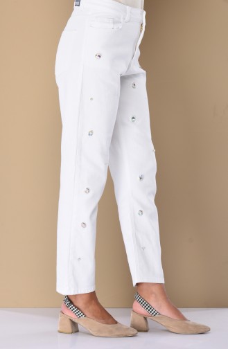 White Pants 2563-03