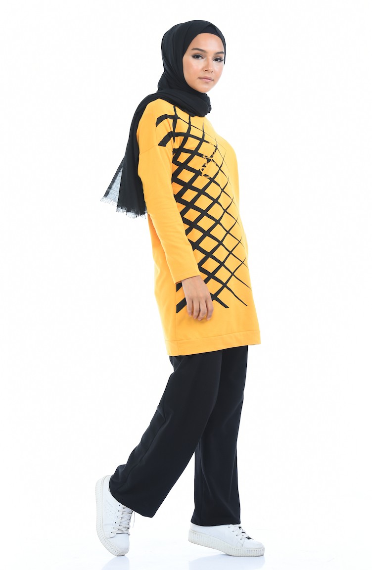 mustard yellow sweatsuit