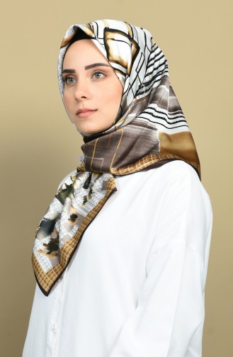 90585-09 كاراجا وشاح حريري رايون منقوش بني وأبيض 90585-09