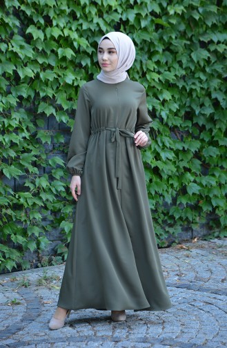 Gerades Kleid mit Versteckter Reißverschluss 8018-02 Khaki 8018-02