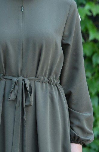 Gerades Kleid mit Versteckter Reißverschluss 8018-02 Khaki 8018-02