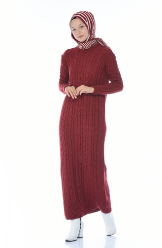 فستان تريكو بنمط حياكة أحمر كلاريت 1950-02