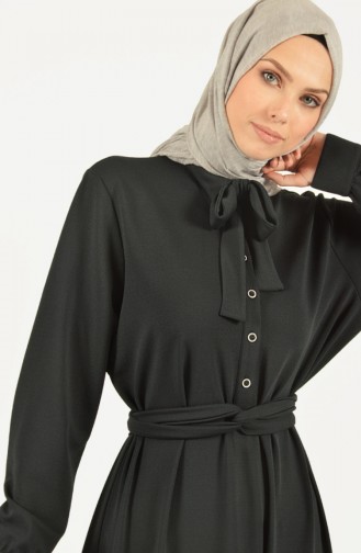 فستان مطوي بأزرار أسود 1446-01