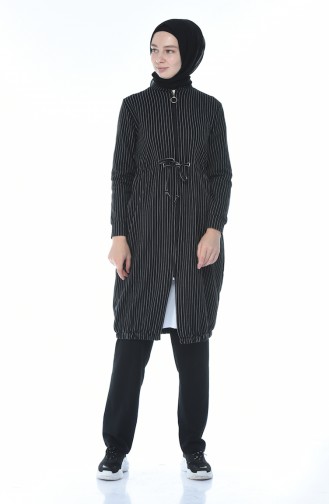 Striped seasonal cape Black 1585-02