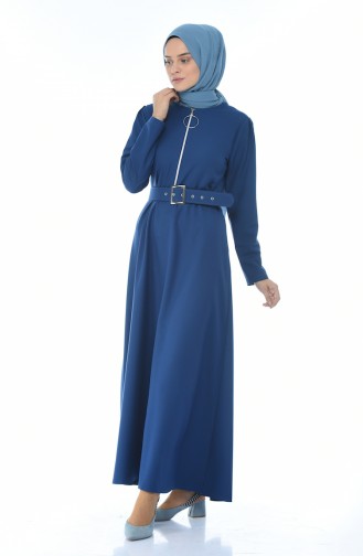 Reissverschluss-detailliertes Kleid mit Gürtel  4507-05 Indigo 4507-05