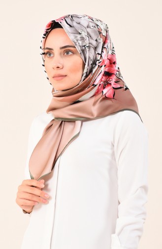 Karaca Desenli Rayon Eşarp 90611-05 Sütlü kahve 90611-05