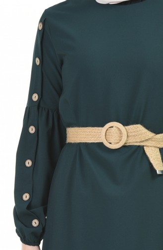 Kolu Düğmeli Fırfırlı Elbise 4527-01 Zümrüt Yeşili