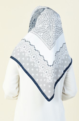 Desenli Rayon Eşarp 70141-20 Lacivert Beyaz