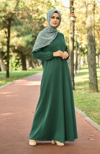 فستان سادة بأكمام مطاطية أخضر زمردي 8110-03