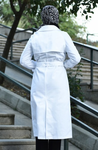 White Trench Coats Models 8097-01