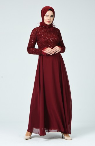 فستان سهرة مزين بالريش أحمر كلاريت 5237-02