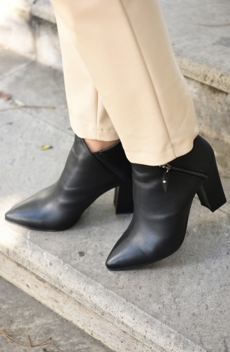 Black Boots-booties 3243-01
