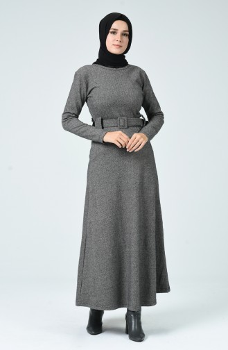 Gemustertes Winterliches Kleid mit Gürtel 0018-01 Grau 0018-01
