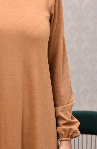 Kleid mit elastischer Arm 8110-04 Camel 8110-04