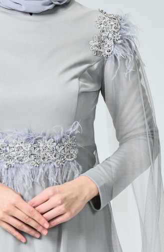 Robe de Soirée en Tulle à Plumes 5234-03 Gris 5234-03