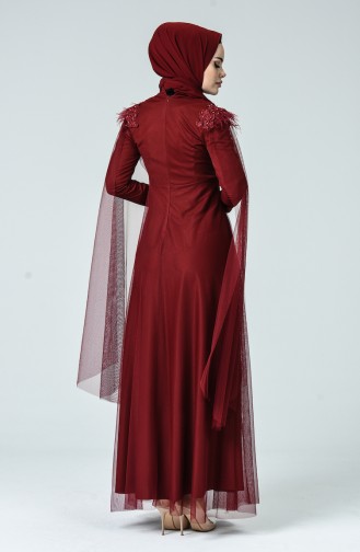 فستان سهرة مزين بالتول والريش أحمر كلاريت 5234-05