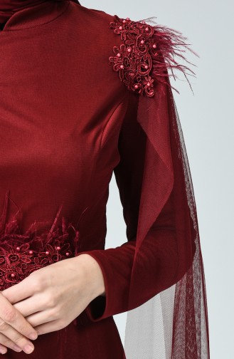 فستان سهرة مزين بالتول والريش أحمر كلاريت 5234-05