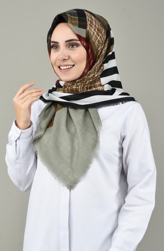 Patterned Scarf Light Green 2422-02