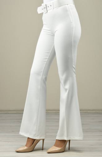 White Pants 1720-04