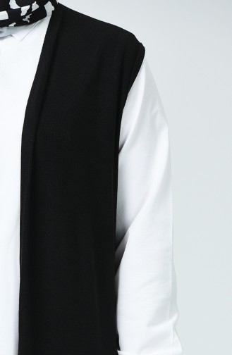 Medium Length Seasonal Vest Black 1231-01