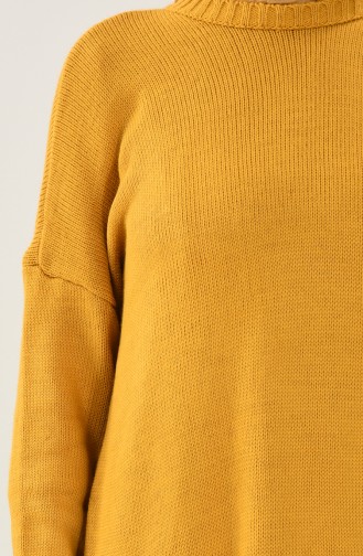 Mustard Sweater 1942-02