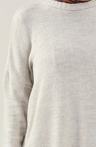 Beige Pullover 1942-05