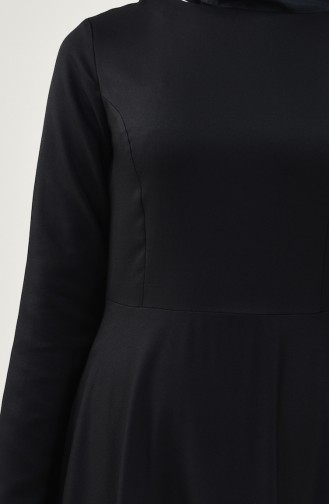 فستان أسود 2004-01