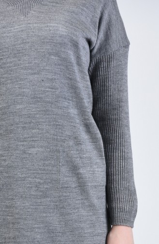 Gray Sweater 0510-01