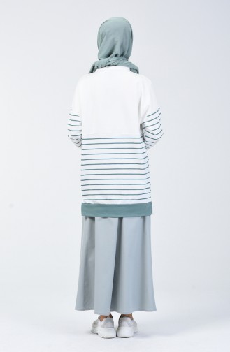 Green Almond Sweatshirt 0811-01