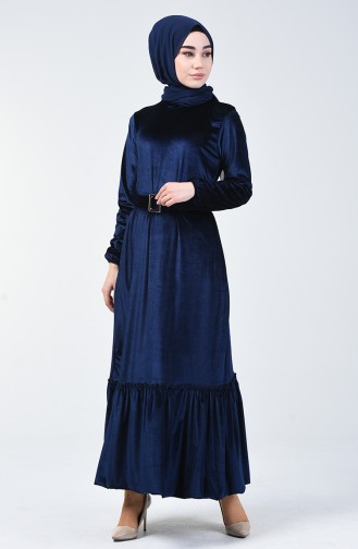 فستان بقماش قطيفة وحزام خصري لون الازرق 5557-10