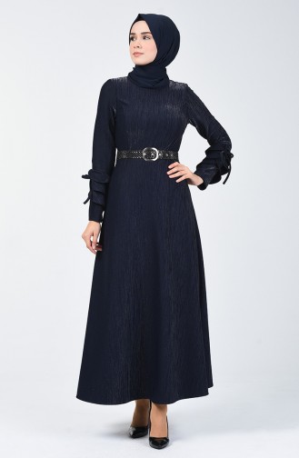 Arm detailliertes Kleid mit Gürtel 5118-02 Dunkelblau 5118-02