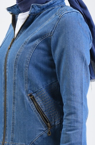 جاكيت جينز قصير بتصميم سحاب لون ازرق جينز 6084-02