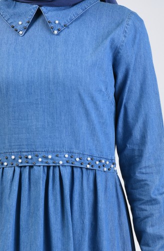 فستان جينز مزين باللؤلؤ أزرق جينز 5000-01