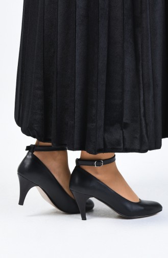 Bayan Kemerli Topuklu Ayakkabı 1093-11 Siyah Deri