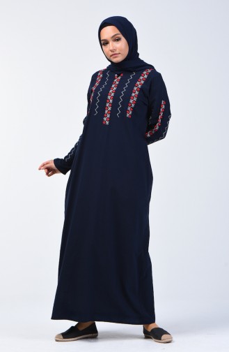 Besticktes Kleid aus Şile-Stoff 3030-02 Dunkelblau 3030-02