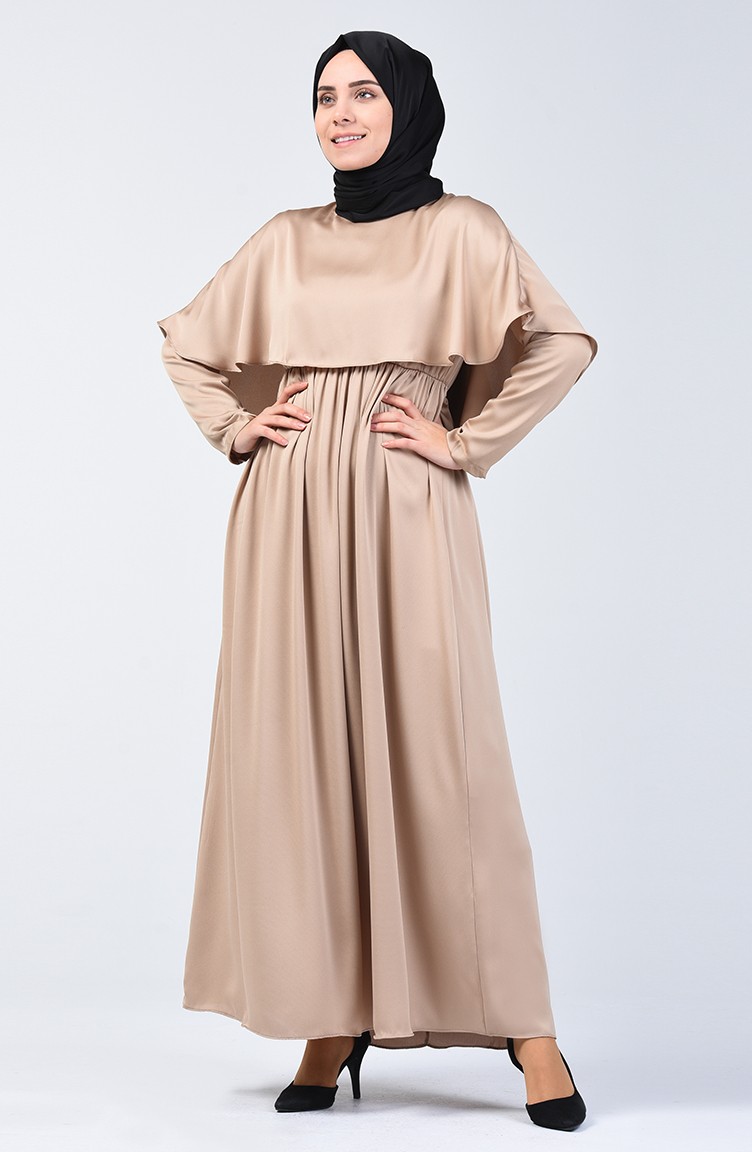 robe cape beige
