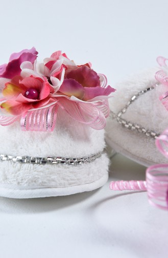 Pink Maternity Crown and Slippers 13