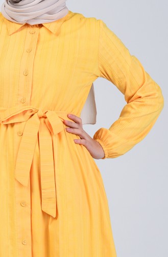 فستان طويل بأزرار وحزام أصفر 0014A-04