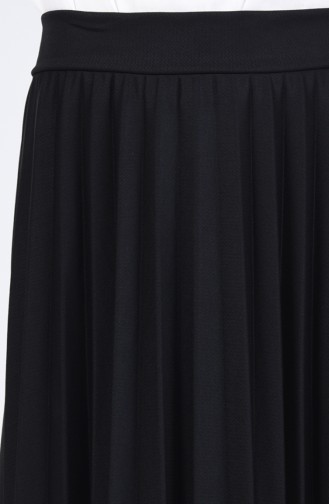 Pleated Skirt with Waist Elastic 5033-01 Black 5033-01