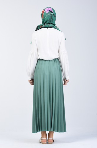 Pleated Skirt 5224-13 Almond Green 5224-13