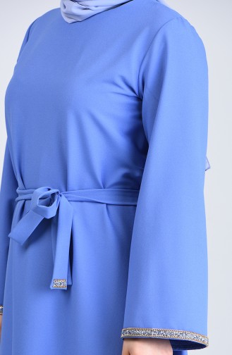Büyük Beden Kolu Taşlı Kuşaklı Elbise 0887B-02 Mavi