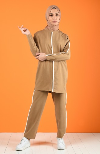 Striped Tracksuit 0830-04 Camel 0830-04