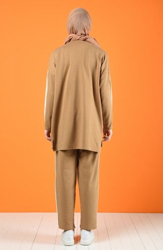 Striped Tracksuit 0830-04 Camel 0830-04